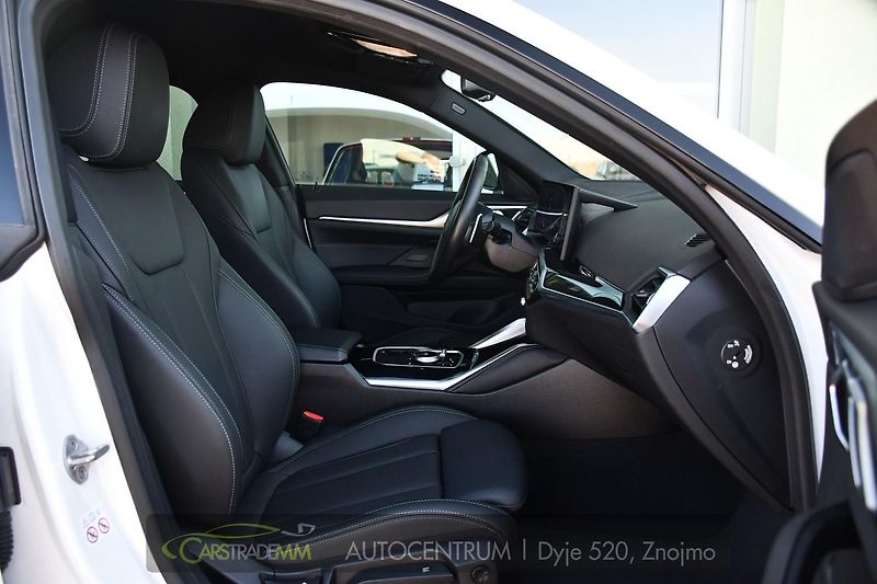 BMW Řada 4 420d xD MSPORT 3L-ZÁRUKA 1M ČR - fotka 16 z 57