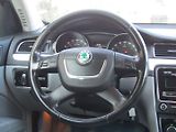 Škoda Superb (2011) 1.6 TDI 77kW ZIMNÍ PNEU - náhled 10