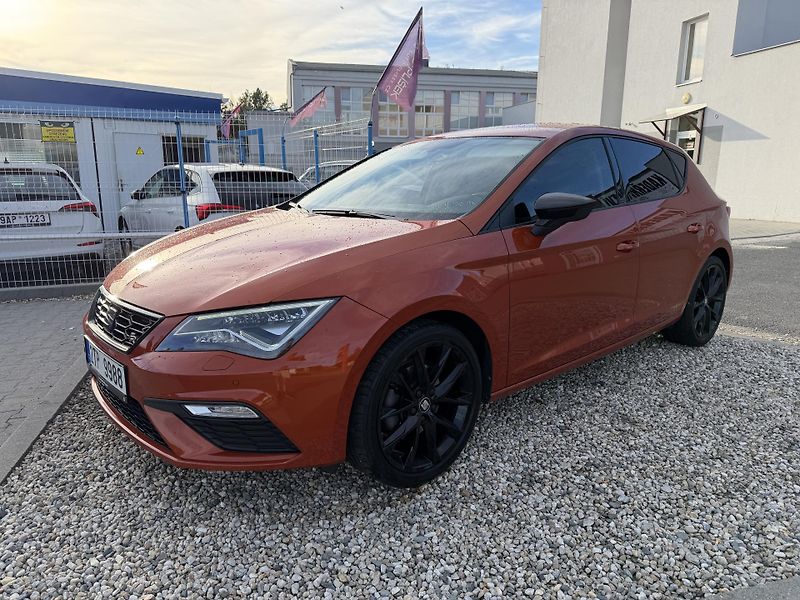 Seat Leon FR 1,5 TSi/96kW - LED,TZ,..... - fotka 3 z 66