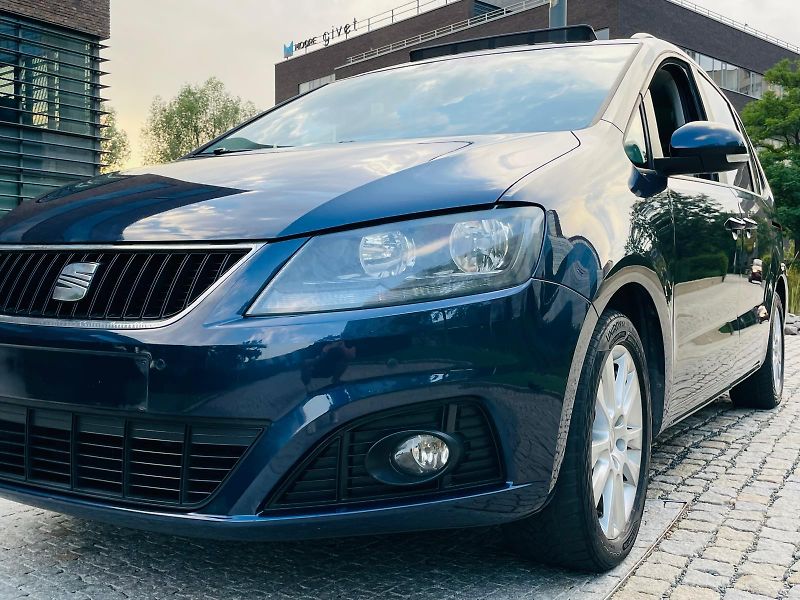 Seat Alhambra 2.0TDI MANUÁL SERVISKA TAŽNÉ - fotka 49 z 51