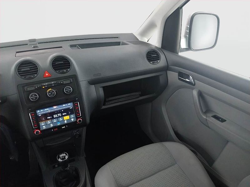 Volkswagen Caddy (2009) Maxi 1.6, 7Míst, 1Maj - fotka 8 z 16