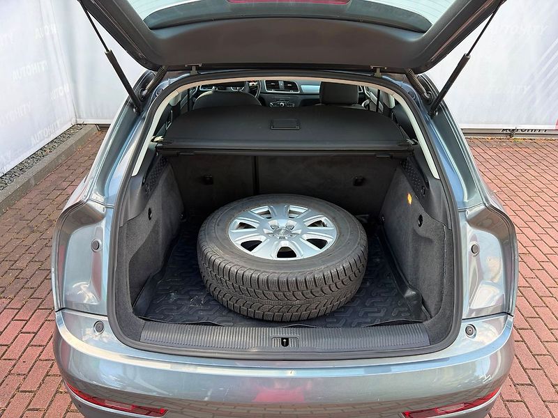Audi Q3 1.4 TFSi, 1.Majitel, Serviska - fotka 10 z 24