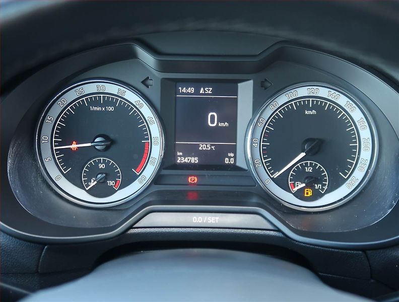 Škoda Octavia (2017) Style 1.6 TDI, Navi, Tempomat - fotka 11 z 22