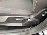 Ford Focus (2012) 1.6 TDCi, AC, xenon - náhled 14