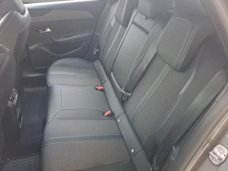 Peugeot 308 (2024) SW ALLURE 1.2 PureTech 130 AT8 - fotka 14 z 15