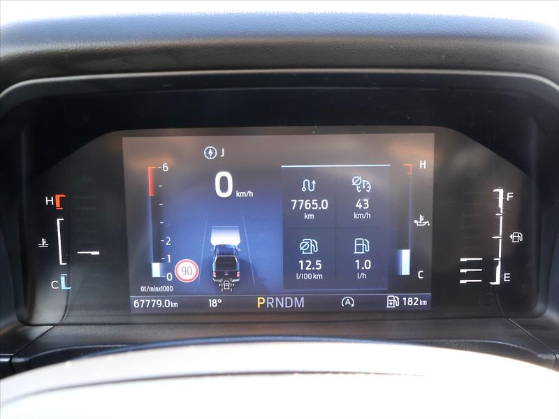 Ford Ranger 3,0 V6 TDi Double Cab Wildtrak - fotka 19 z 37