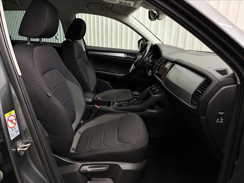 Škoda Kodiaq 2.0TDI 110kW DSG ACC 1MAJ - fotka 34 z 37