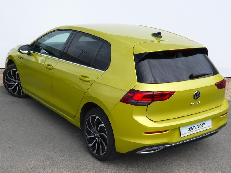 Volkswagen Golf (2020) Style 1,5 TSI - fotka 14 z 30