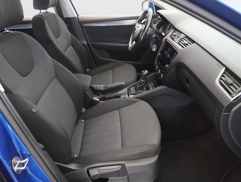 Škoda Octavia (2017) Style 2.0 TDI, Automat - fotka 9 z 24