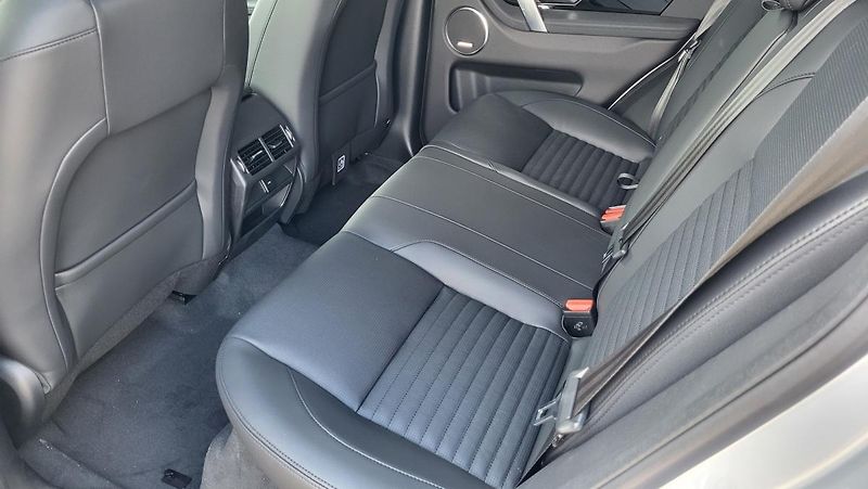 Land Rover Discovery Sport (2022) 2,0 SE D165 AWD Aut. - fotka 22 z 25