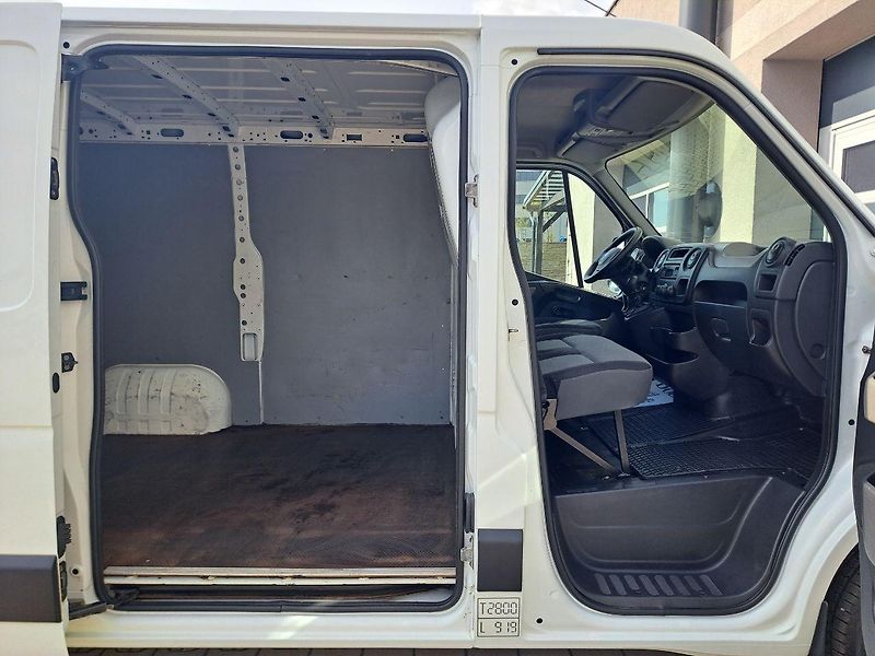 Renault Master (2013) 2.3 DCI - fotka 18 z 26