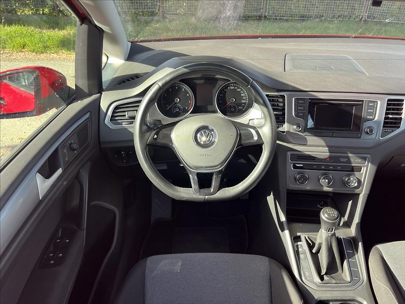 Volkswagen Golf Sportsvan 1,4 TSi 92 kW  Klima, 8x Pneu - fotka 15 z 48
