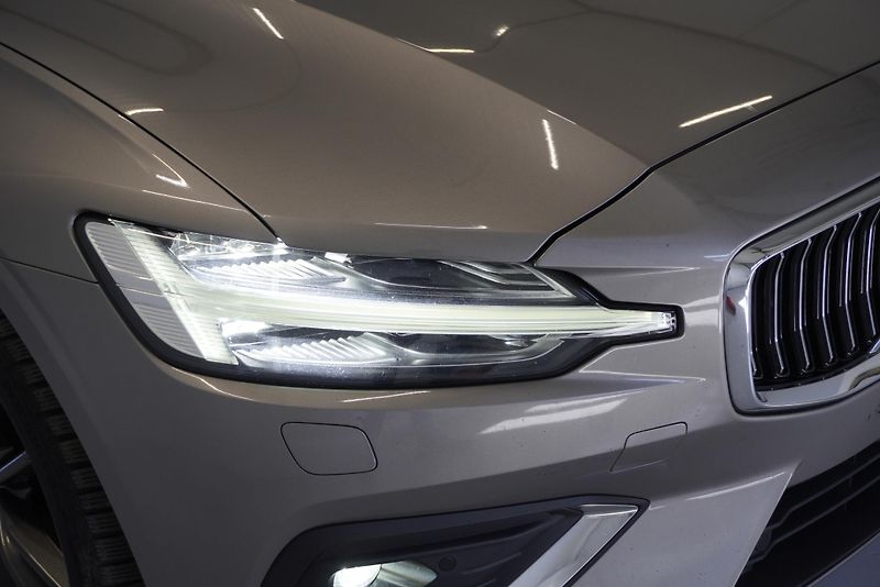 Volvo V60 T5 INSCRIPTION AUT. - fotka 10 z 29