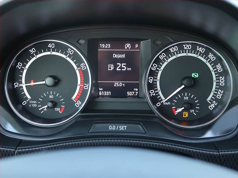 Škoda Fabia (2018) Monte Carlo 1.0 TSI, Automat - fotka 11 z 18