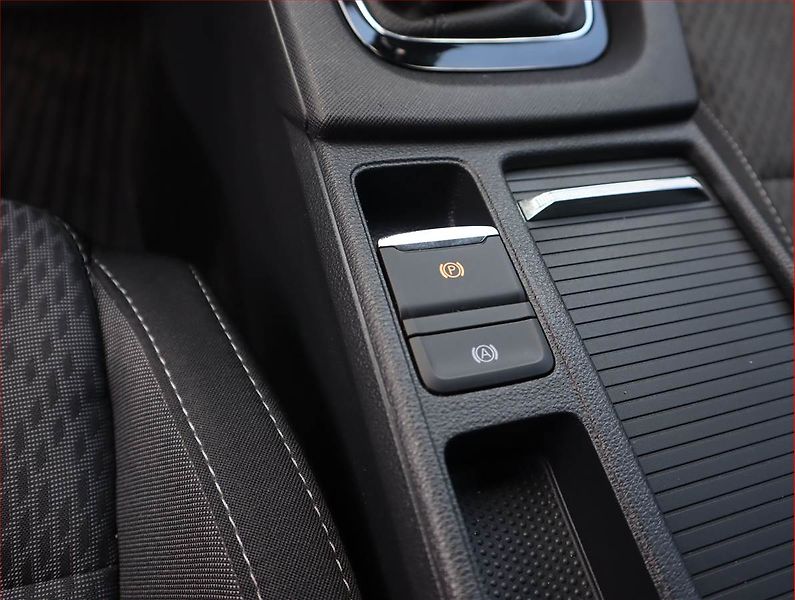 Škoda Octavia (2022) Style 2.0 TDI, Serv.kniha - fotka 22 z 25