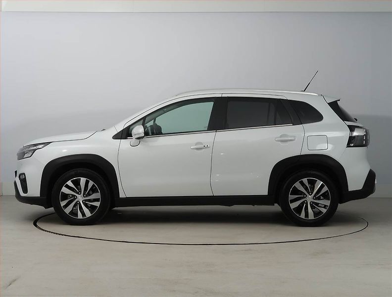 Suzuki SX4 S-Cross (2024) 1.4 BoosterJet - fotka 3 z 21