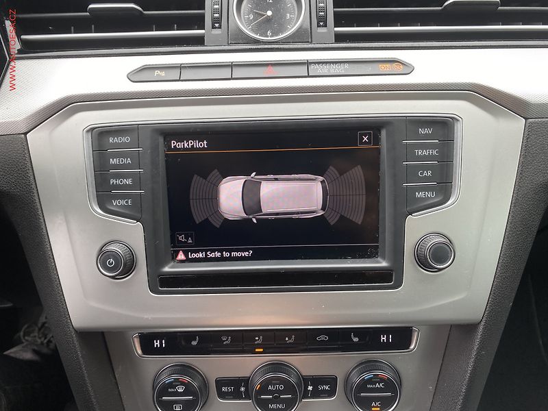 Volkswagen Passat (2015) 1.6TDi, Comfortline, DSG - fotka 18 z 18
