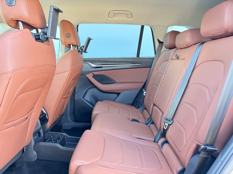 Škoda Kodiaq (2025) DSG 1.5 TSI / iV 150kW / EXCLU - fotka 7 z 35