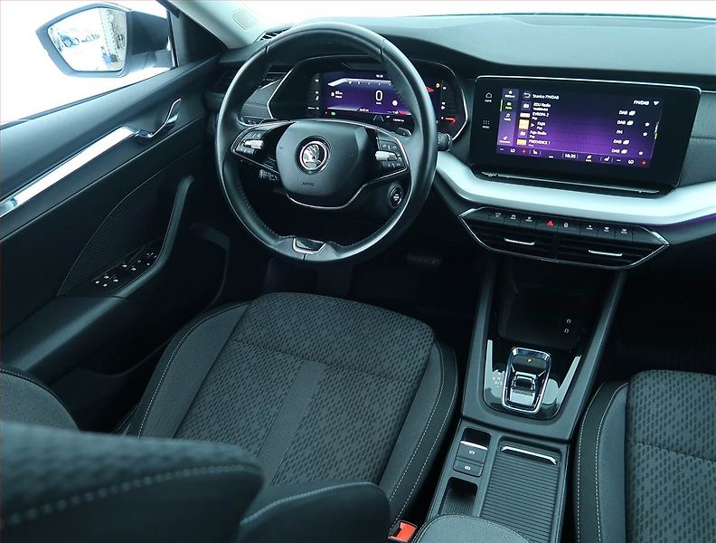 Škoda Octavia (2021) Style 2.0 TDI, Automat, Navi - fotka 7 z 20