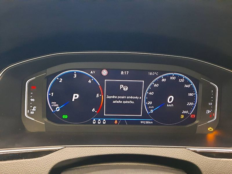 Volkswagen Passat Variant (2023) Business 2.0 TDI (110kW/150k) - fotka 20 z 30