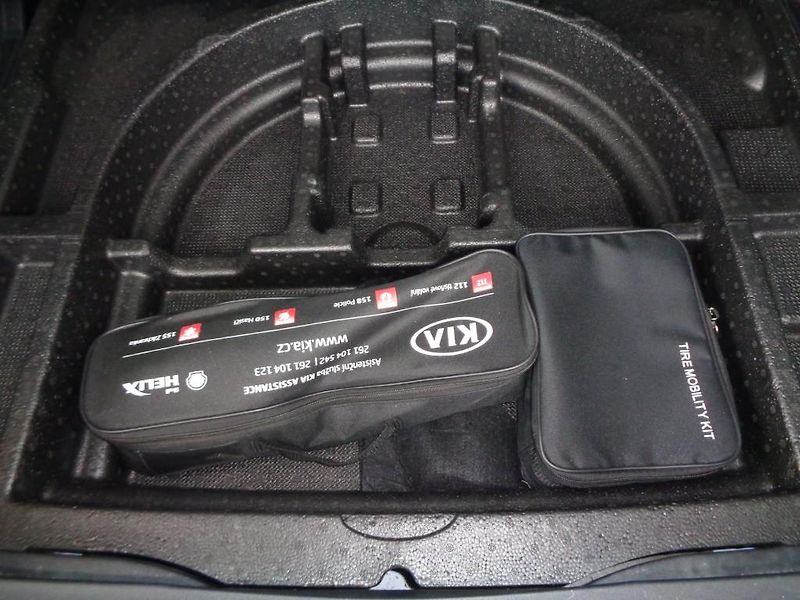 Kia Sportage 1.6 T- GDI 130 kW  M6F - fotka 25 z 29