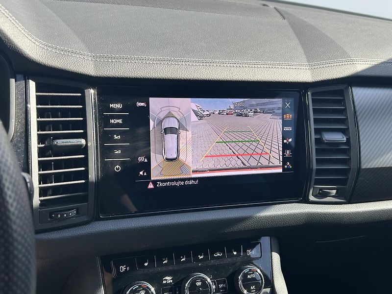 Škoda Kodiaq Sportline 4x4 7DSG 2,0TSI - fotka 20 z 27