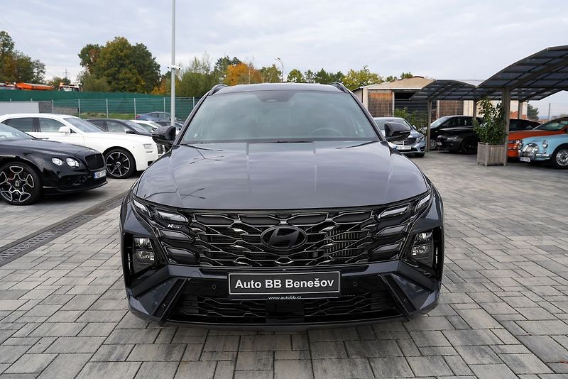 Hyundai Tucson 1.6 TGDi DCT/4x4/N LINE/Premiu - fotka 1 z 46