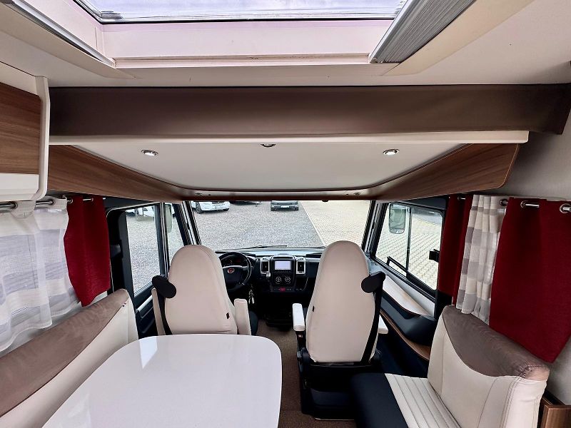 Pilote G700GJ Essentiel *REZERVACE* - fotka 13 z 37