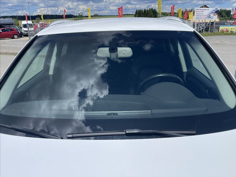 Audi Q5 3,0 TDi Quattro S-Line CZauto - fotka 30 z 44