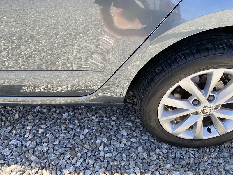 Škoda Octavia 1.6TDi 115PS DSG DPH REZERVACE - fotka 29 z 154
