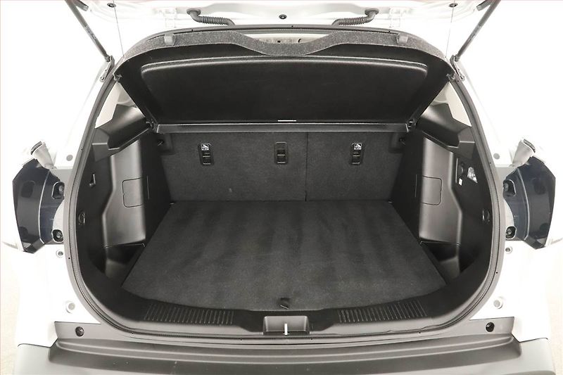 Suzuki SX4 S-Cross (2024) Elegance 1.5 Hybrid - fotka 17 z 18