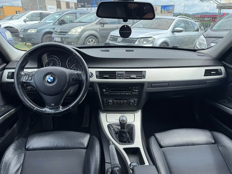 BMW Řada 3 (2006) 330D M57 3,0 R6 170KW STK KOLA - fotka 21 z 46