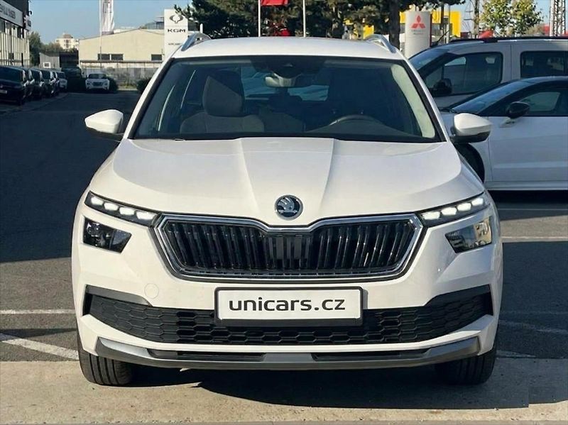 Škoda Kamiq 1,0 TSI  Style DSG Záruka - fotka 2 z 25