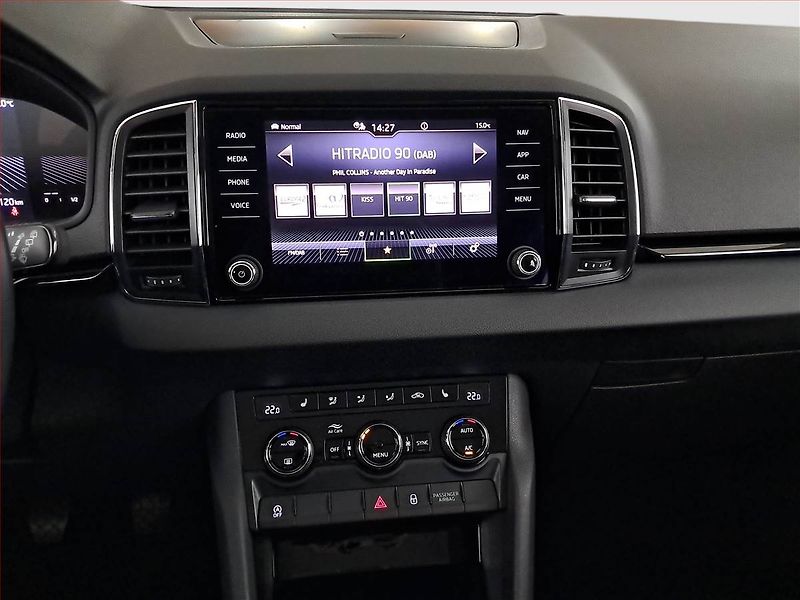 Škoda Karoq (2023) Style 1.0 TSI - fotka 12 z 21