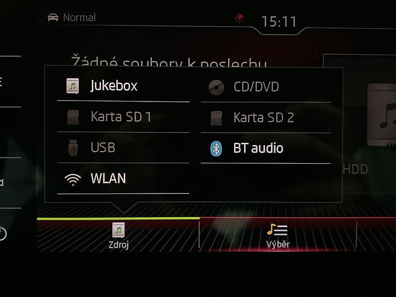 Škoda Octavia 2.0 TSI RS - fotka 27 z 35