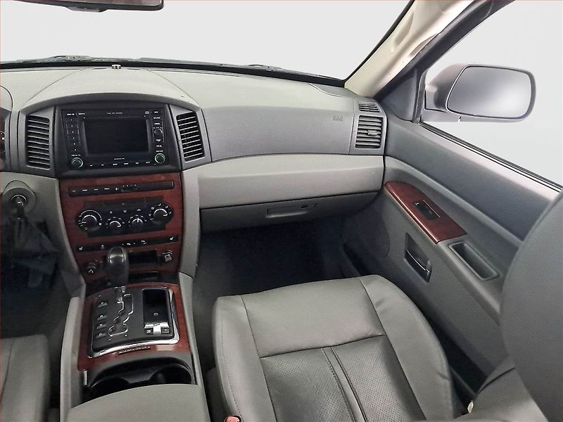 Jeep Grand Cherokee (2006) 3.0 CRD, 4X4, Automat - fotka 8 z 20