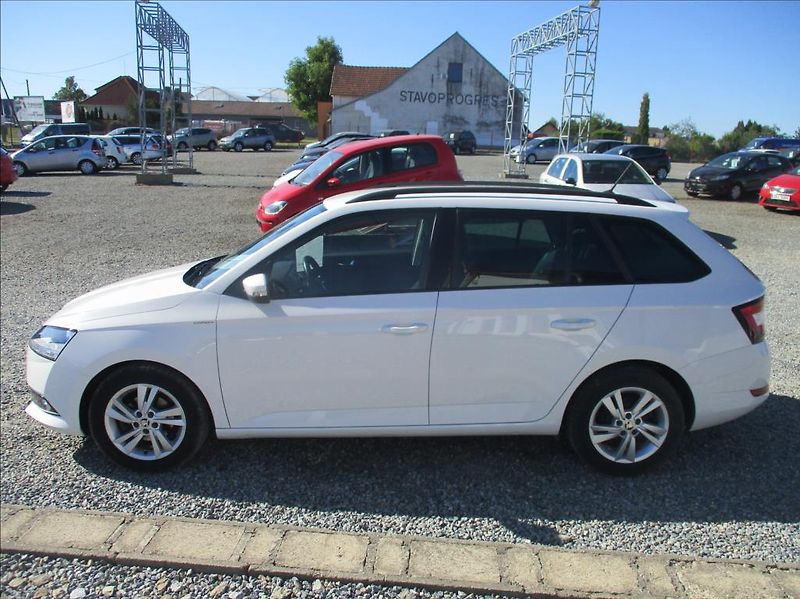 Škoda Fabia 1,0 TSI, klima,servis,DPH,CZ, - fotka 8 z 27