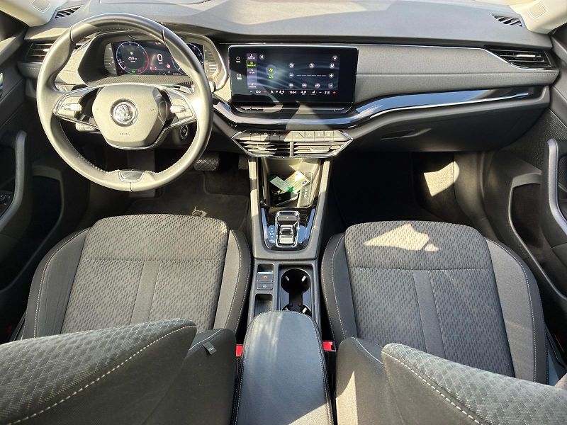 Škoda Octavia (2022) STYLE 1.5e-TEC 110kW DSG CZ - fotka 9 z 11