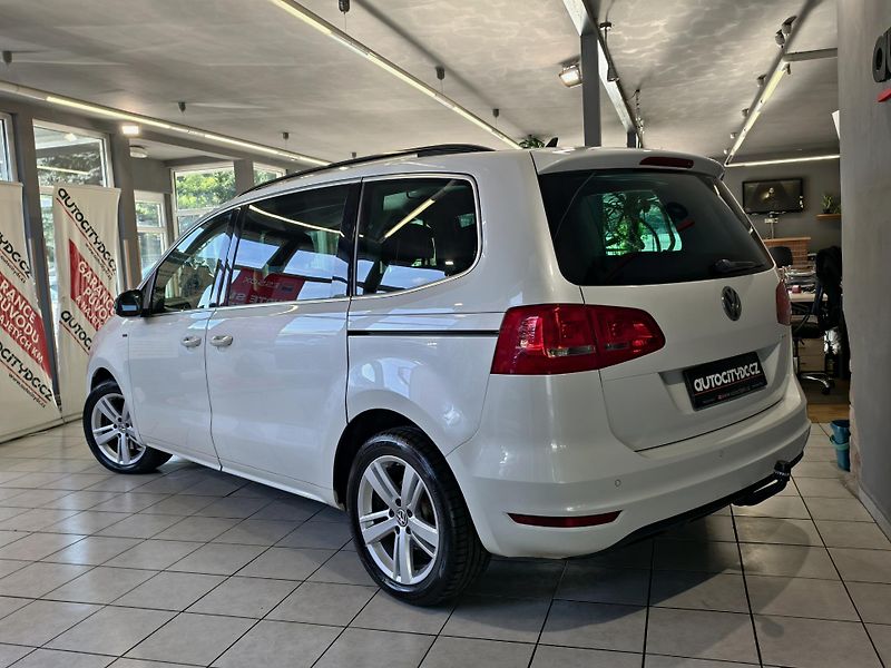 Volkswagen Sharan 2.0 TDi 125kW, 7 MÍST, MATCH - fotka 24 z 24