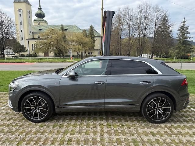 Audi Q8 (2019) Audi Q8 50 3.0 TDI mHEV - fotka 2 z 9