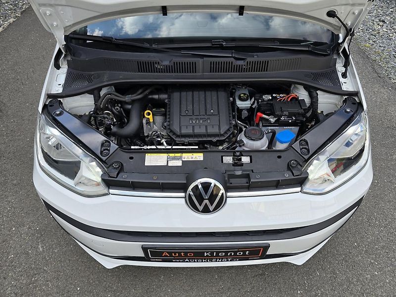 Volkswagen up! CNG KAMERA + DIGIKLIMA ČR - fotka 27 z 27