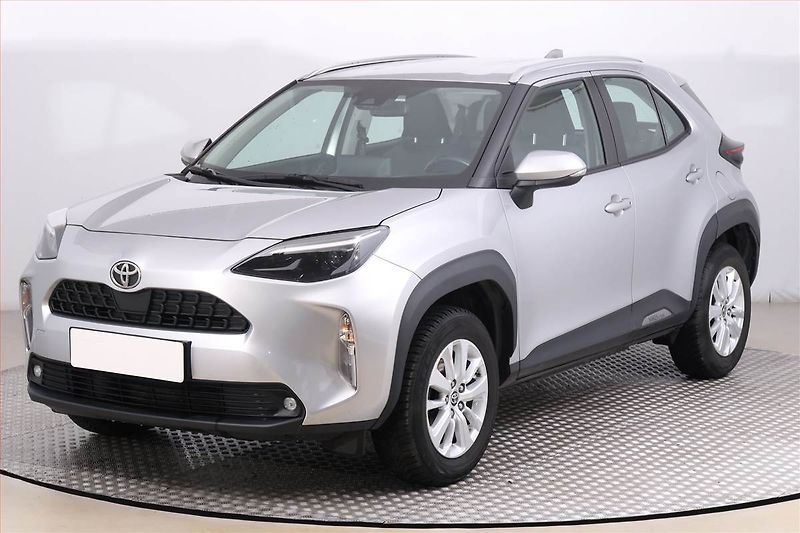 Toyota Yaris Cross (2022) Comfort 1.5 VVT-i - fotka 2 z 17