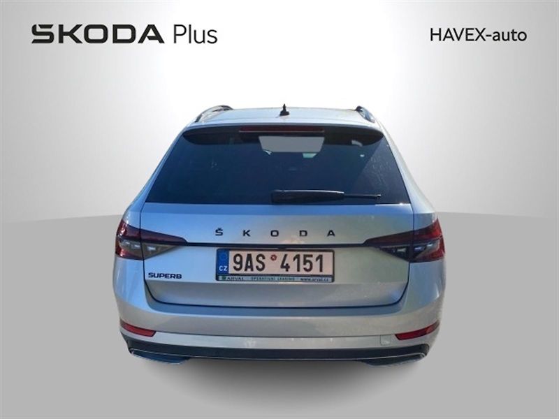 Škoda Superb (2023) Combi 2.0 TDI Sportline - fotka 5 z 6