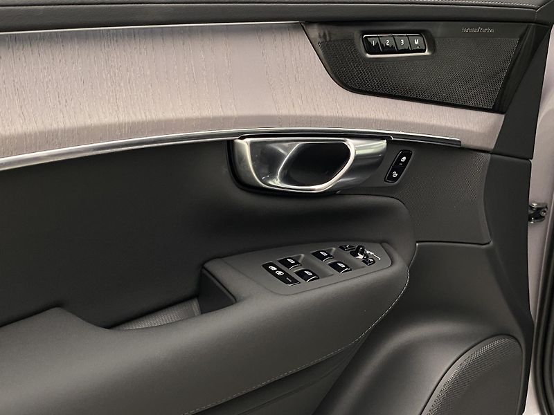 Volvo XC90 (2026) T8 AWD Plug-in BRIGHT PLUS 7m - fotka 30 z 73