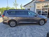 Chrysler Pacifica (2022) 3,6L V6 HYBRID, kůže, servis  - náhled 8
