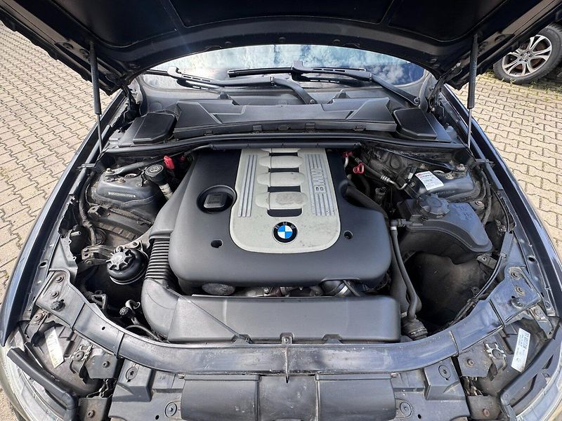 BMW Řada 3 (2006) 330D M57 3,0 R6 170KW STK KOLA - fotka 39 z 46
