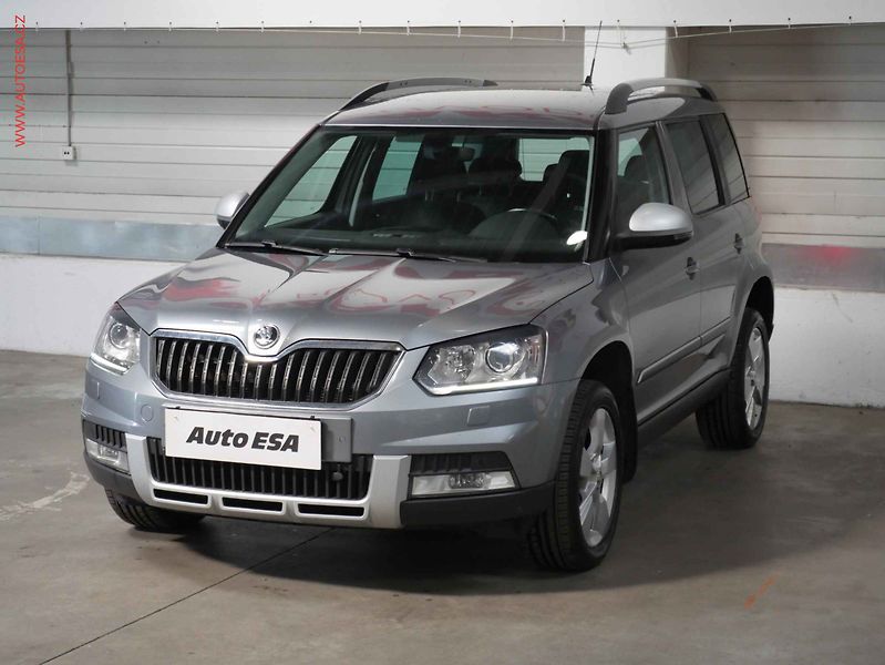 Škoda Yeti (2016) 2.0TDi 4x4, DSG, TZ, park - fotka 3 z 20