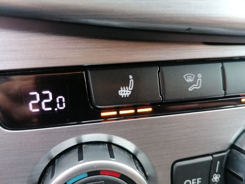 Volkswagen Passat (2015) 1.4 TSi LPG  Xenon - fotka 15 z 27