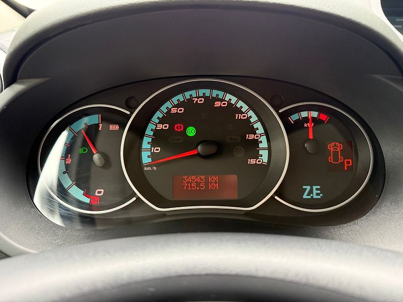 Renault Kangoo ZE33 AC/Výhřev sedaček - fotka 10 z 23