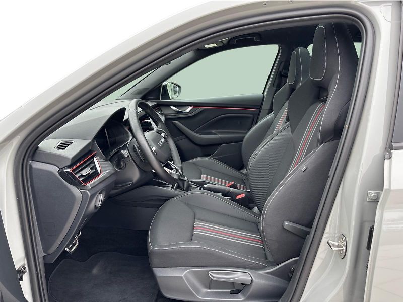Škoda Scala 1,0 TSI 85 kW MONTE CARLO DSG - fotka 11 z 30